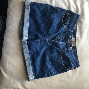 🌻 Vintage High Waisted Denim Shorts 👖